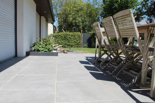Terrasse grès cérame pose collée