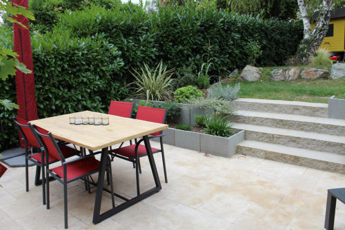 Terrasse et escalier