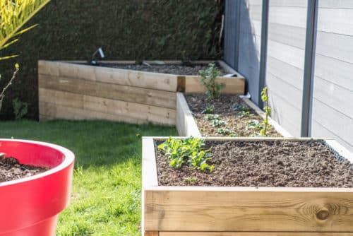 Bac potager en traverse de bois