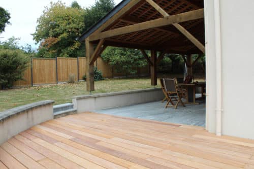 Terrasse en bois exotique