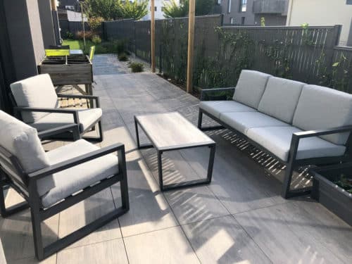 Terrasse en grès cérame immitation bois sur plots