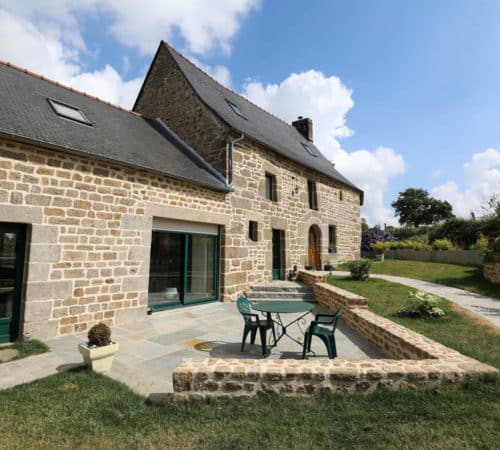 Terrasse en pierres naturelles