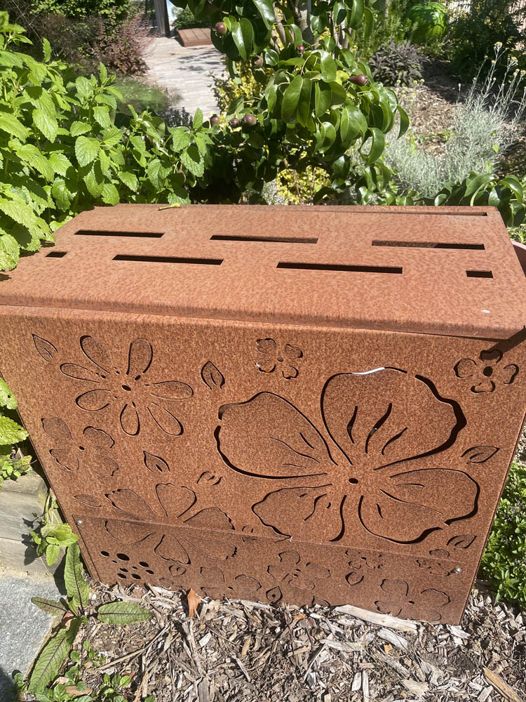composteur jardin recyclage déchets verts Rennes réalisé par L'Univers des Jardins